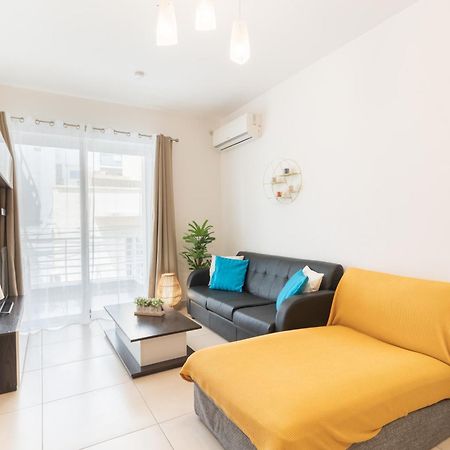 2 Bedroom In Central St Julians Prime Location In Paceville Apt 3 By Vaganza Saint Julian's Exterior foto