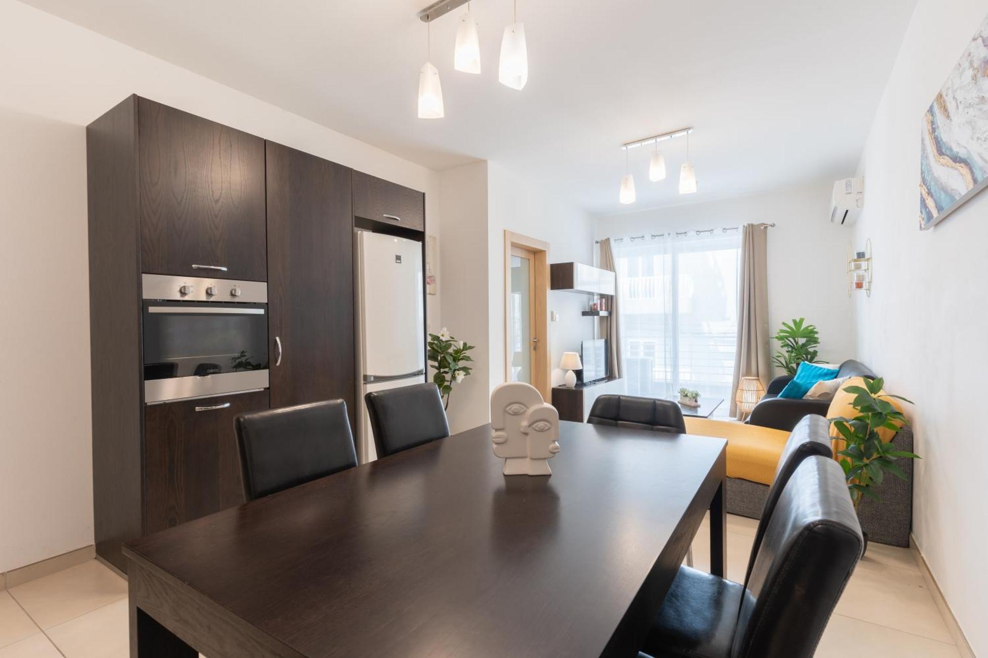 2 Bedroom In Central St Julians Prime Location In Paceville Apt 3 By Vaganza Saint Julian's Exterior foto