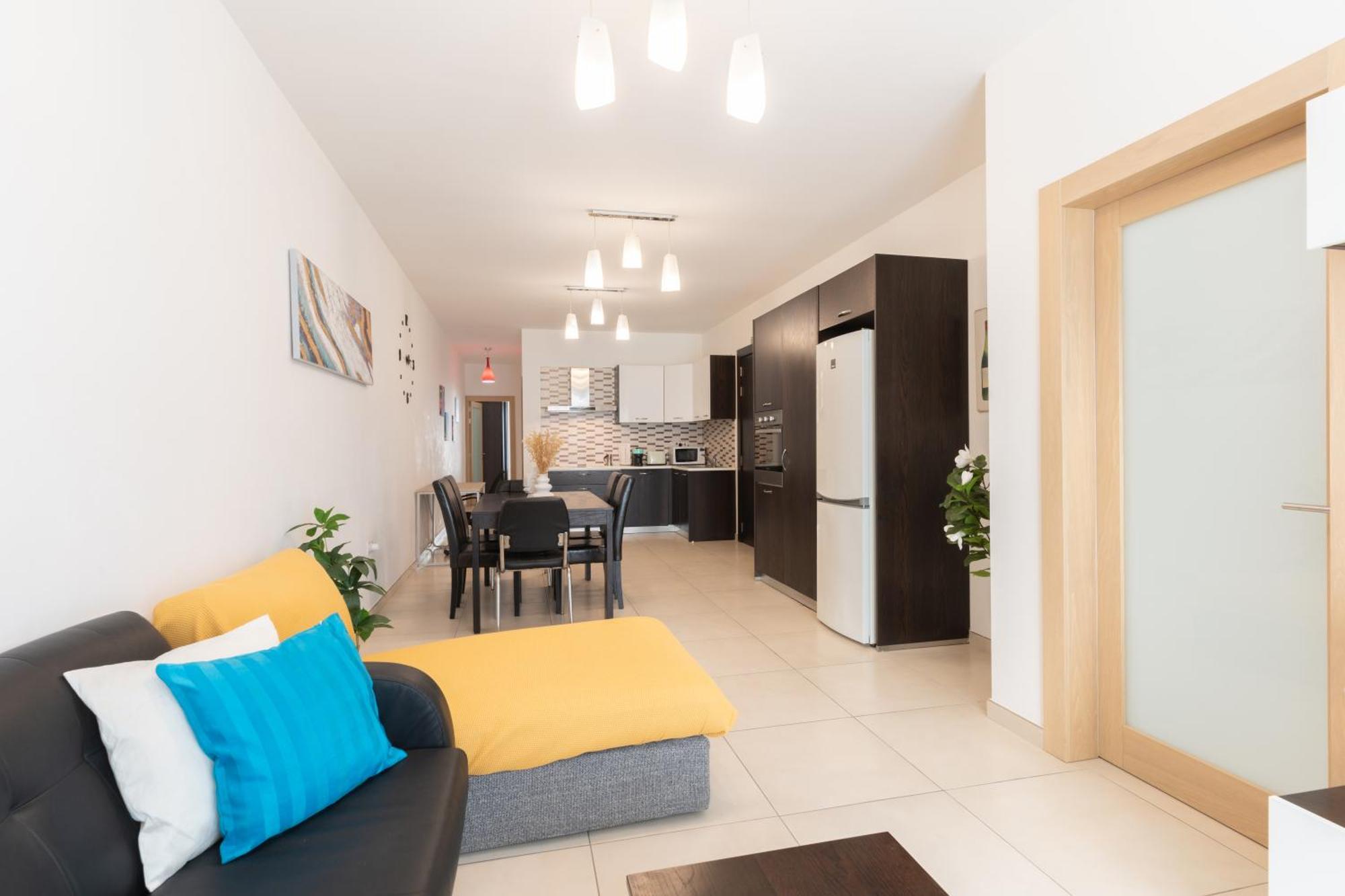 2 Bedroom In Central St Julians Prime Location In Paceville Apt 3 By Vaganza Saint Julian's Exterior foto