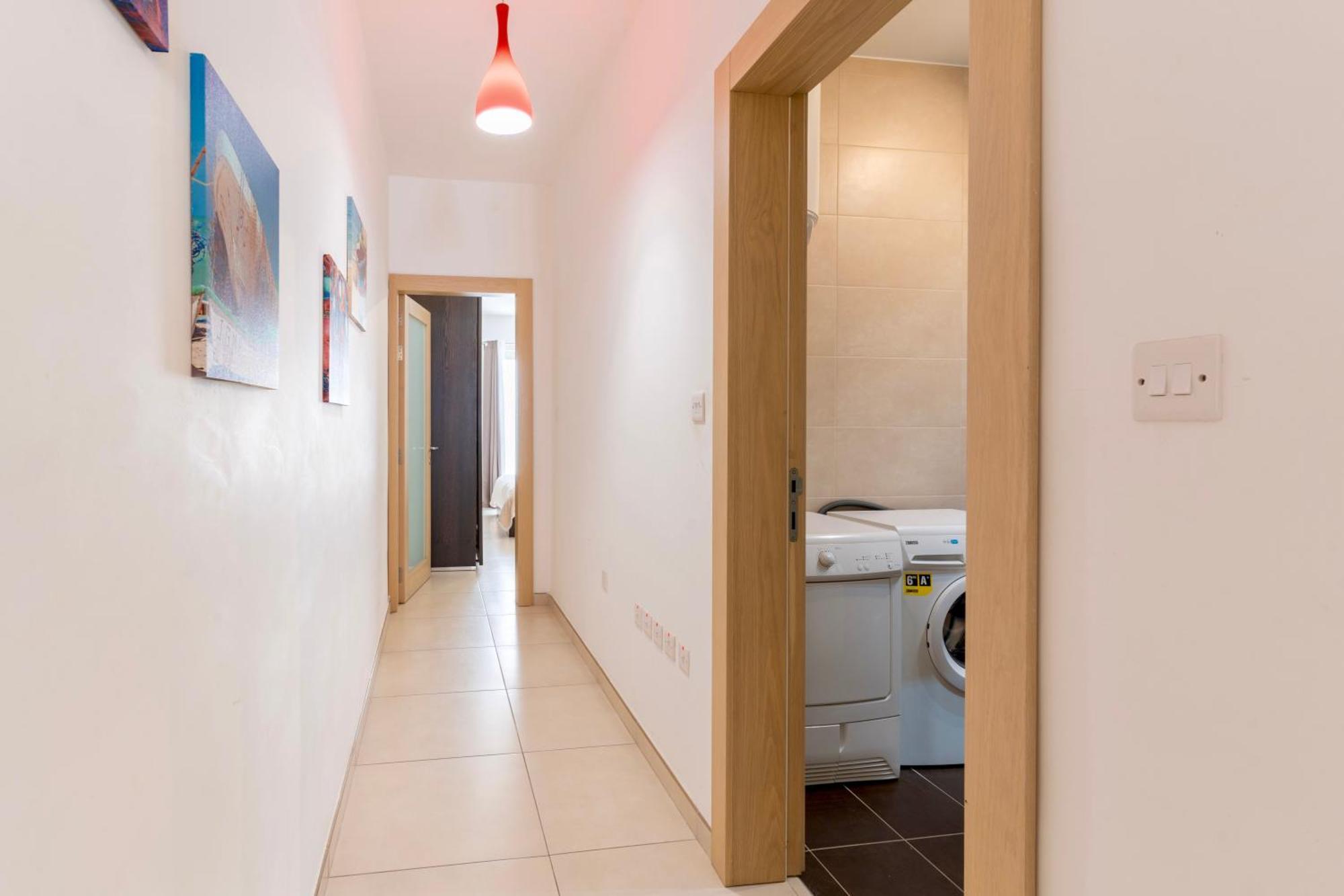 2 Bedroom In Central St Julians Prime Location In Paceville Apt 3 By Vaganza Saint Julian's Exterior foto